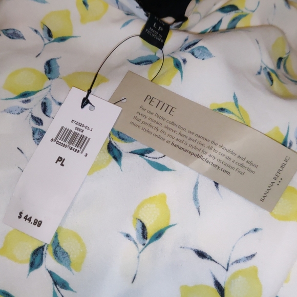 Banana republic petite V-Neck classic camisole - Picture 3 of 6